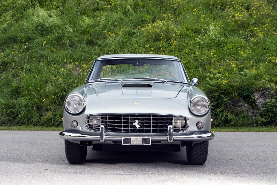  Ferrari 250 GT Coupe (1649GT) 1960 года  (фото 5 из 13)